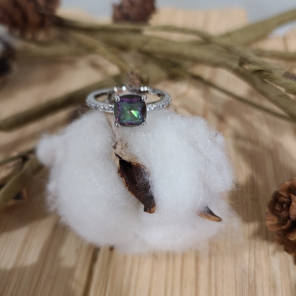 🌟🌟NEW🌟🌟GORGEOUS!! Rainbow Topaz Cushion Cut Ring in 925 Sterling Silver - Picture 5 of 13